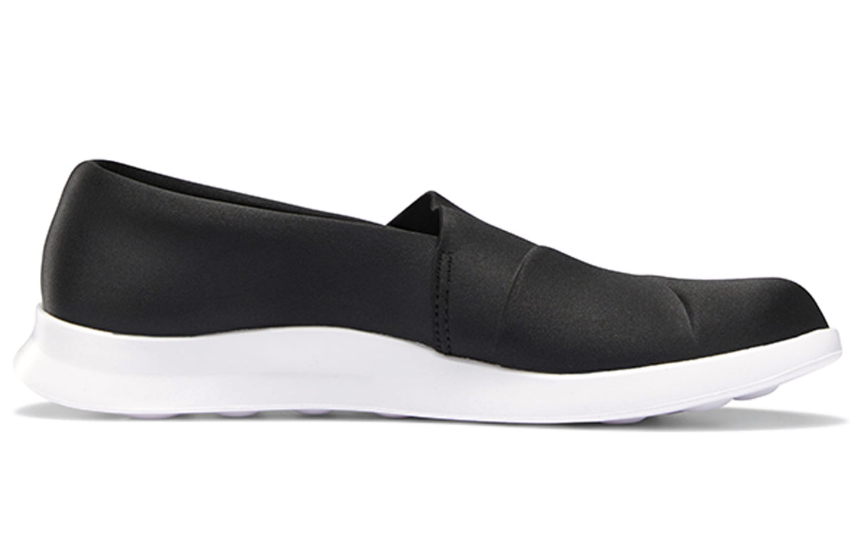 Order (W) Reebok Reestroll DMX Lite Slip-On ''Nero Bianco'' FZ0295