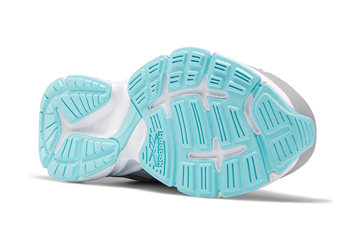 Details for (W) Reebok Royal Hyperium ''Grau Crystal Blau'' FW0917