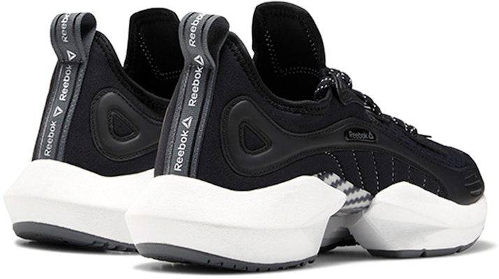 (W) 锐步 Sole Fury 00 '黑白合金' DV9256 Lookbook (W) 锐步 Sole Fury 00 '黑白合金' DV9256