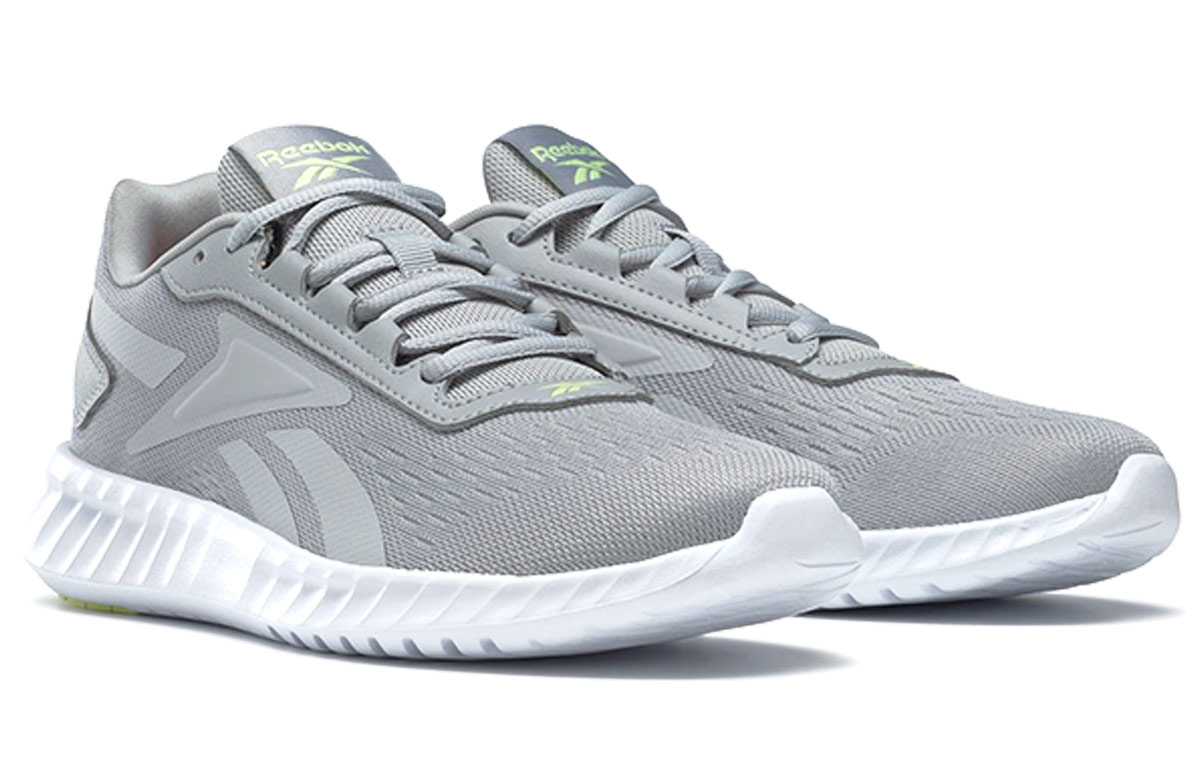 Lookbook (W) Reebok SubLite Legend 2.0 ''Grijs'' Sneakers FX8568