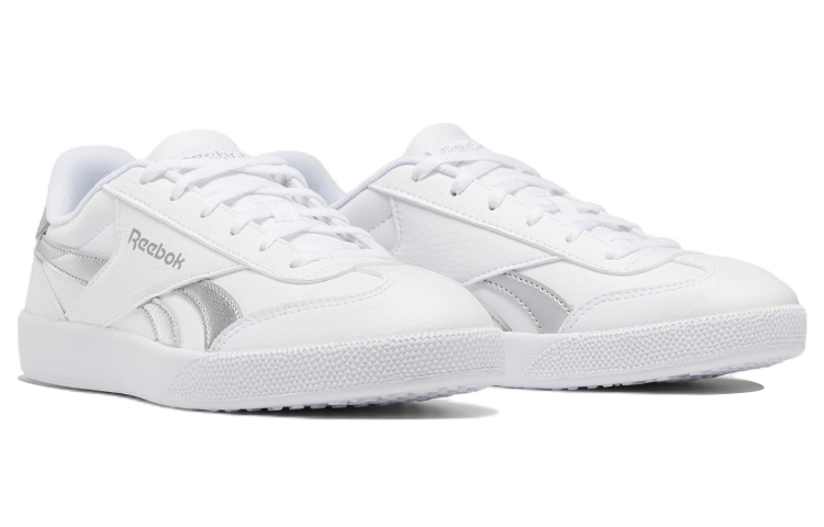 Lookbook (W) Reebok Vector Smash ''Weiß Silber Metallic'' GV8539