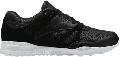 (Women) Reebok Ventilator Gallery 2 'Black White' V68468 (Women) Reebok Ventilator Gallery 2 'Black White' V68468