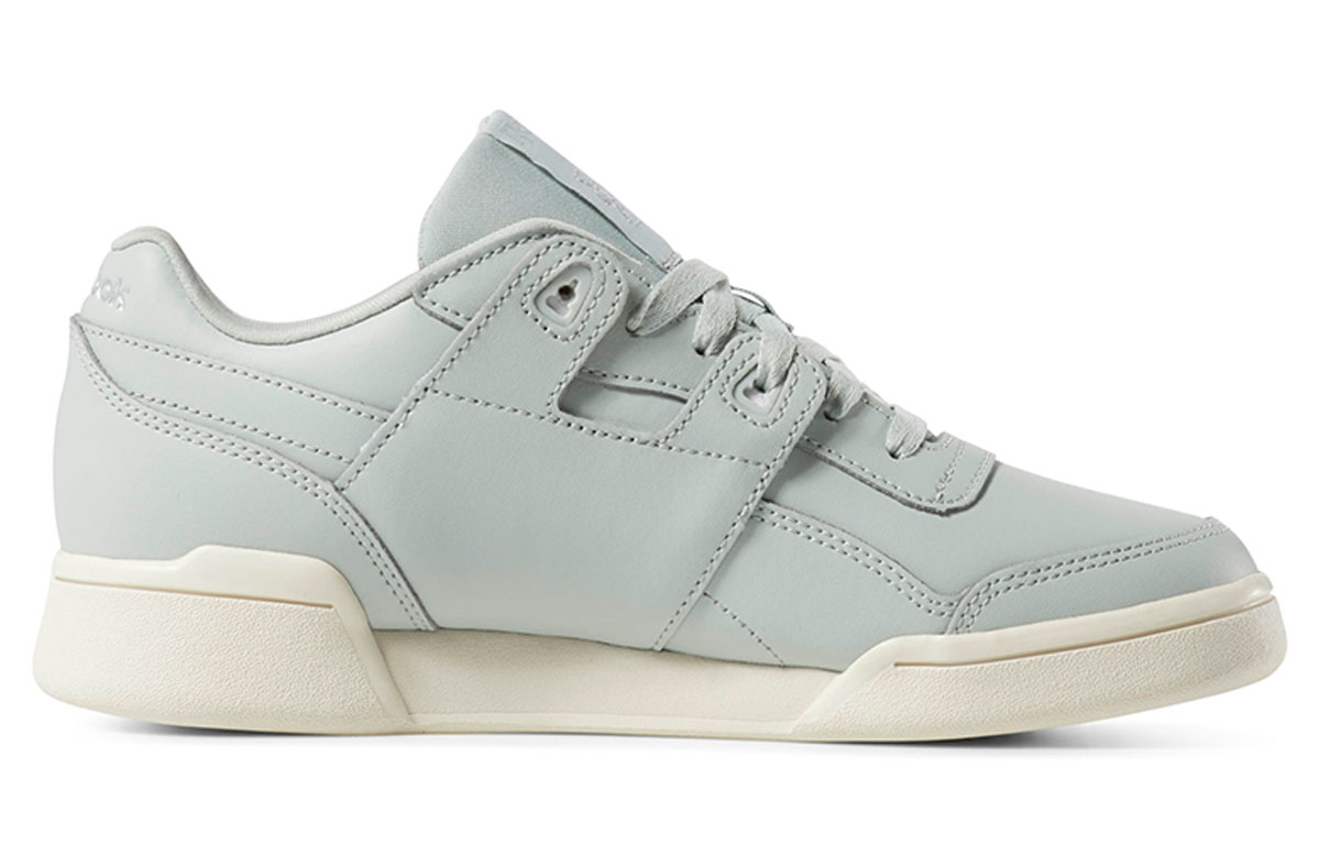 Order (W) Reebok Workout Lo Plus ''Sea Spray'' Baskets. DV3777