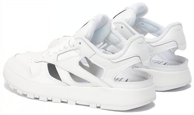 (W) Reebok x Maison Margiela Classic Leather Tabi Low 'Blanco' S58WS0204-P4376-T1003 Lookbook (W) Reebok x Maison Margiela Classic Leather Tabi Low 'Blanco' S58WS0204-P4376-T1003