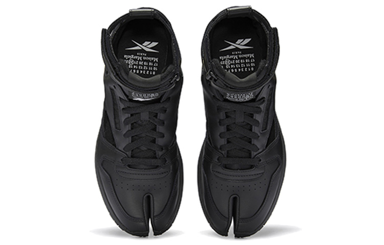 Shop (W) リーボック×メゾン マルジェラ クラシックレザー タビ ハイ "ブラック" S39WS0099-P4241-T8013