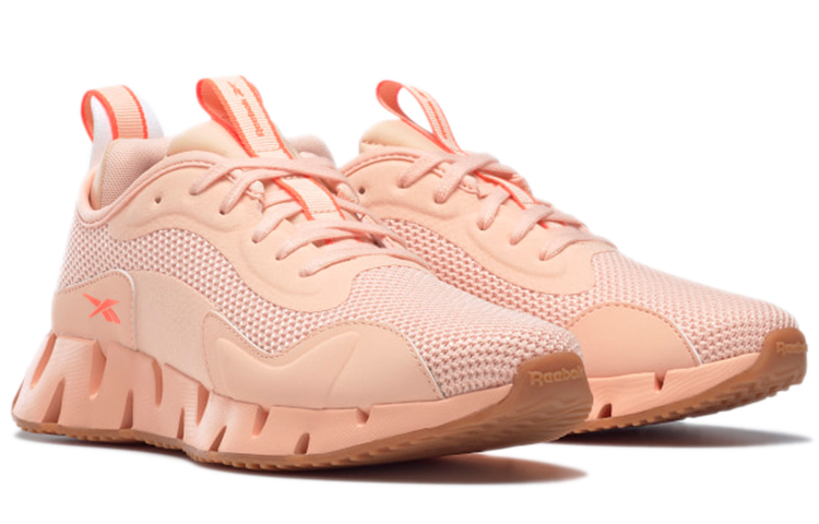 Lookbook (W) Reebok Zig Dynamica ''Arancione Aura'' G54845