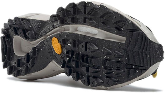 (W) Reebok Zig Kinetica 2 'Edge' Sepatu Olahraga GX0117 Details for (W) Reebok Zig Kinetica 2 'Edge' Sepatu Olahraga GX0117