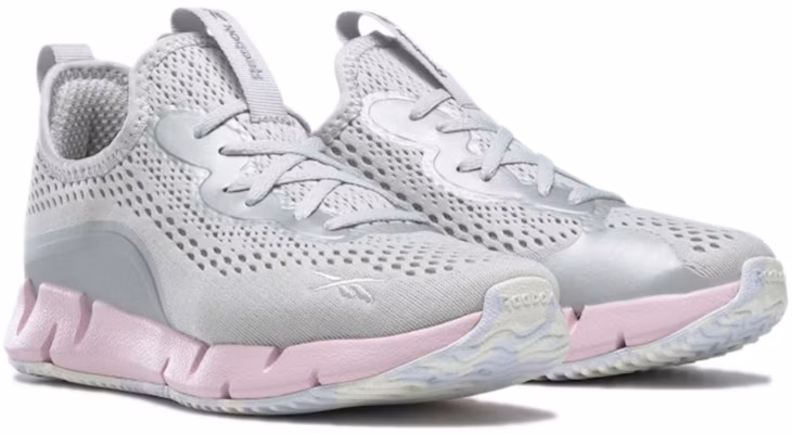 (W) Reebok Zig Sky ''Grijs Frost Berry'' GY5836 Lookbook (W) Reebok Zig Sky ''Grijs Frost Berry'' GY5836