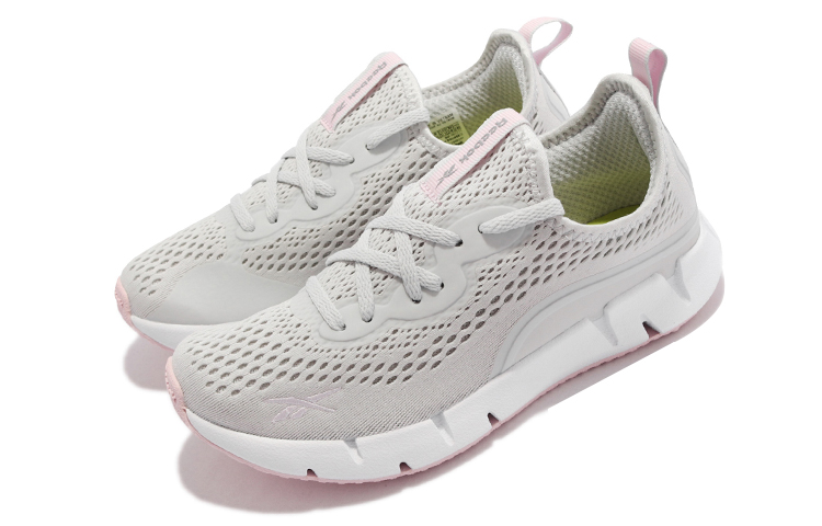 Lookbook (W) Reebok Zig Sky ''Gris Pur'' H02271
