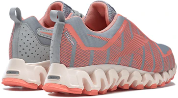 Shop (女性)Reebok ZigWild Trail 6 '灰色扭結珊瑚' S42637
