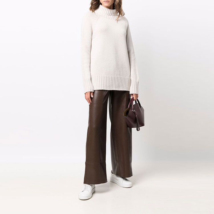 Lookbook (W) ''赛马克斯Mara高领修身羊毛针织衫-米白色。'' 93661613600-MANTOVA001