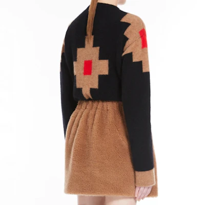 (W) ''Max Mara FW22 Sweater Hitam Mohair Wool Knit Jacquard''. 1366182606 Purchase (W) ''Max Mara FW22 Sweater Hitam Mohair Wool Knit Jacquard''. 1366182606