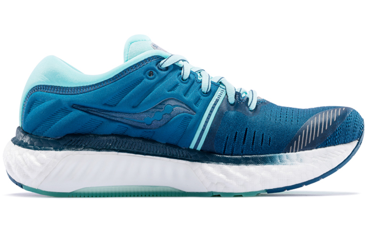 Lookbook (W) Saucony Hurricane 22 "Bleu Aqua" S10544-25