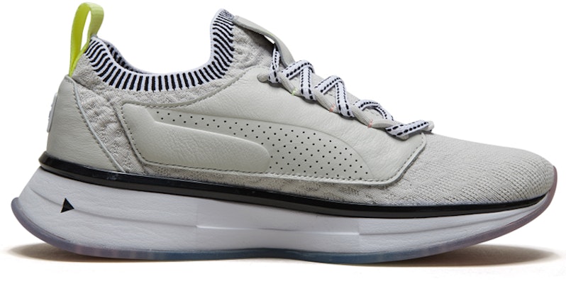 (W) セレーナ×プーマ ランナーStrength グレイシャーグレー 192934-01 Order (W) セレーナ×プーマ ランナーStrength グレイシャーグレー 192934-01