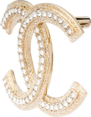 (W) 【春夏2023】CHANEL ゴールドメタルピンブローチ レディース - トレンディでスタイリッシュ ABA226-B10374-NM708 Shop (W) 【春夏2023】CHANEL ゴールドメタルピンブローチ レディース - トレンディでスタイリッシュ ABA226-B10374-NM708