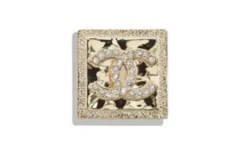(Women) 【SS23 New】 CHANEL Trendy Square Brooch for Women - Gold. AB2468-B010203-NK674