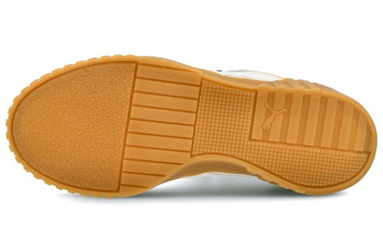 Shop (W) Puma Cali 'Blanco Amarillo Goma' de Sue Tsai 369877-01