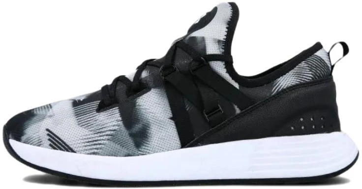 under-armour-breathe-trainer-print-black-white-women