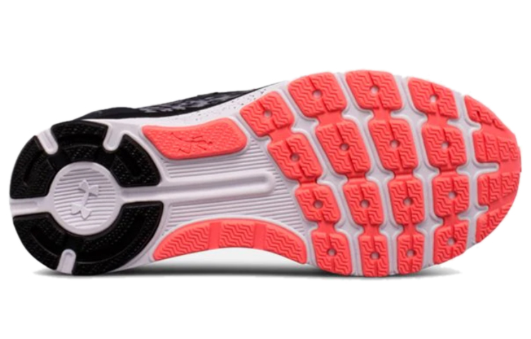 Shop （女士）Under Armour Charged Bandit 3 Ombre '黑色' 3020120-100