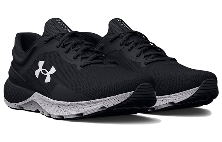 Lookbook （女款）Under Armour  Charged Escape 4 '黑白' 3025426-002