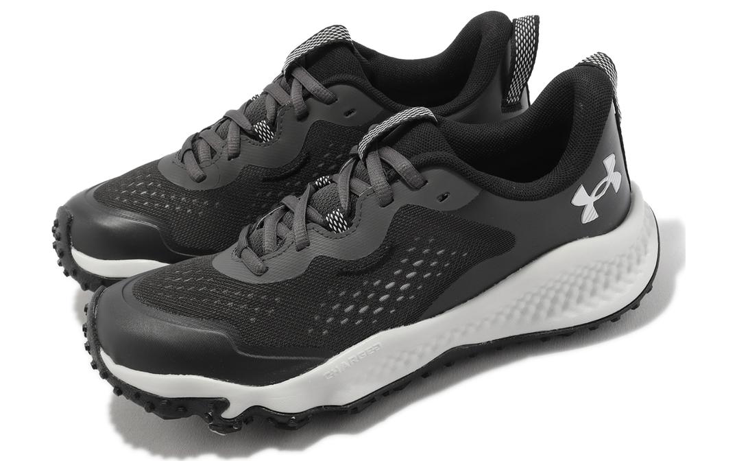 Lookbook （女士）Under Armour Charged Maven Trail 'Jet Grey' 3026143-101