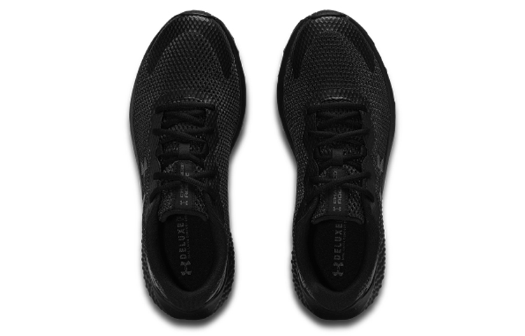 Lookbook （女性）Under Armour Charged Rogue 3 '全黑' 3024888-003