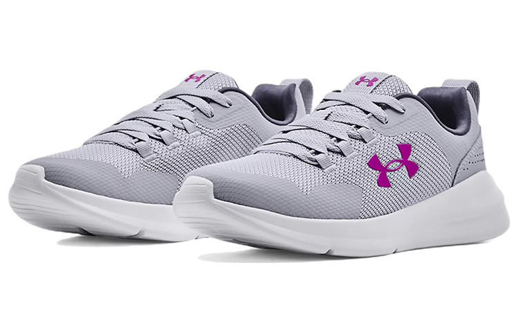 Lookbook (W) Under Armour Essential 'Gris Mod Strobe'. 3022955-112