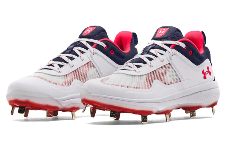 Lookbook (W) Under Armour Glyde MT 'USA' Sepatu Olahraga Pria 3025104-100