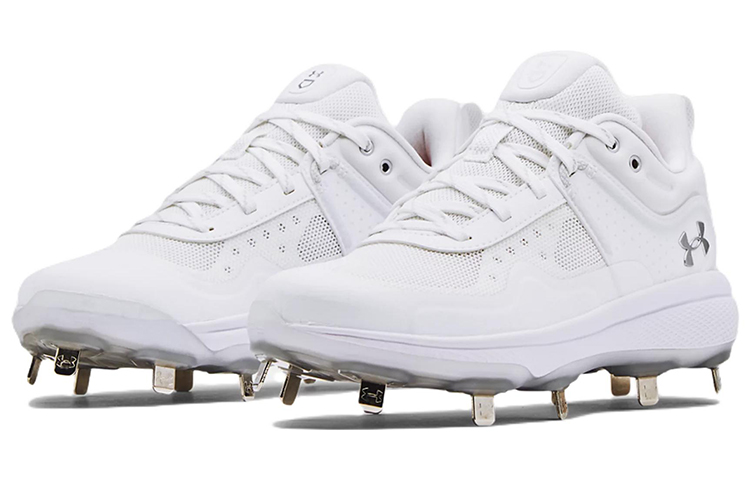 Lookbook (W) Under Armour Glyde MT "Bianco Argento Metallico" 3024328-100