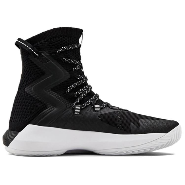 Order (W) Under Armour Highlight Ace 2.0 ''Noir Blanc''. 3021376-001