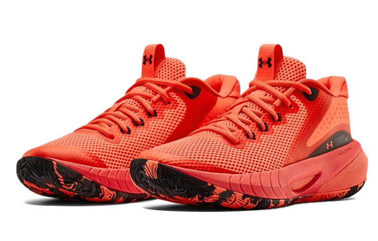 Lookbook (W) UAホバー ブレイクスルー "ブラックベータ" 3024398-601