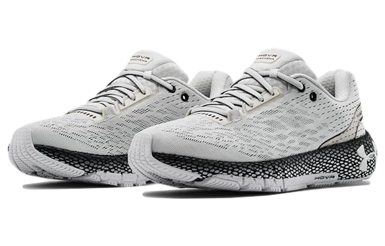 Lookbook （女性）Under Armour HOVR Machina '白色 黑色' 3021956-103