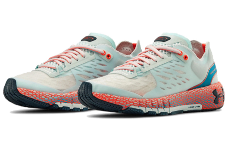 Lookbook （女性）Under Armour HOVR Machina LT '裂縫藍逃脫' 3023906-400