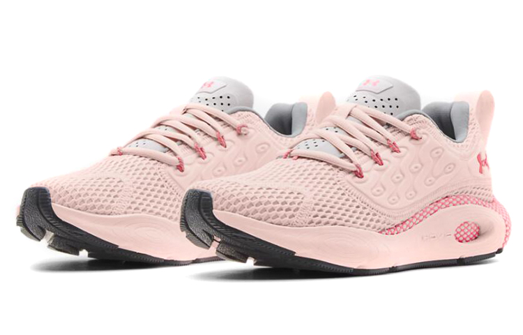 Lookbook (W) UAホバー レベナント "マイクロピンク" 3024372-600