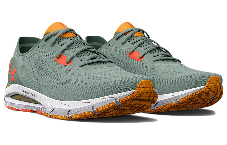 Lookbook （女性）Under Armour HOVR Sonic 5 '蛋白石綠' 3024906-300