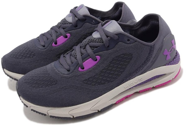 (W) UAホバーソニック5 パープルグレー 3024906-501 Lookbook (W) UAホバーソニック5 パープルグレー 3024906-501