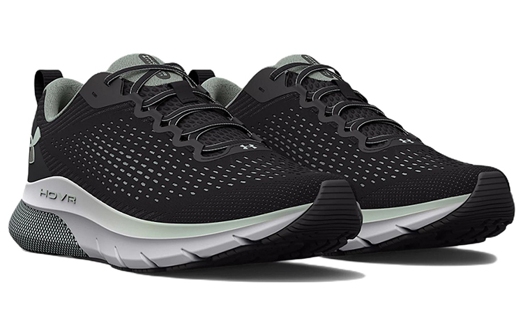 Lookbook (W) Under Armour HOVR Turbulence ''Jet Grey White'' Hardloop Schoenen. 3025425-101