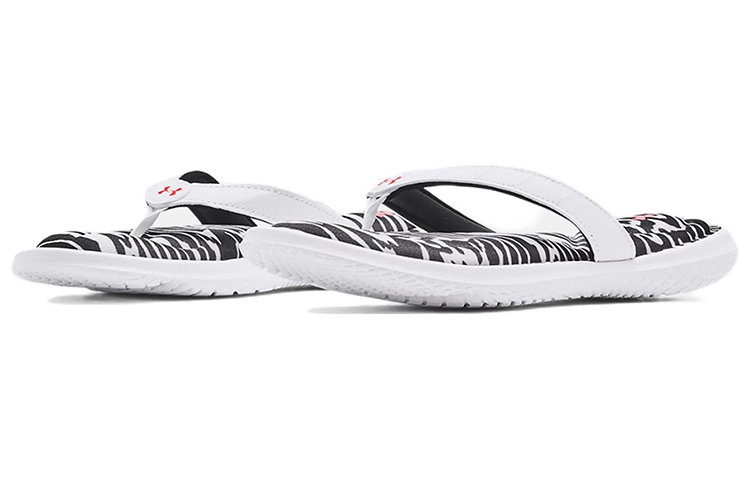 Lookbook (W) Under Armour Marbella 7 Graphic FB Sandalo ''Nero Bianco'' 3023770-002