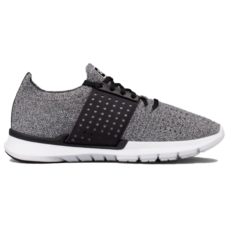 Order (W) UAスピードフォーム スリングラップ (黒/白) 1295755-002