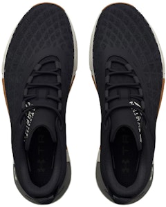 (W) Under Armour TriBase Reign 5 'Hitam Gading Gum' 3026022-001 Shop (W) Under Armour TriBase Reign 5 'Hitam Gading Gum' 3026022-001