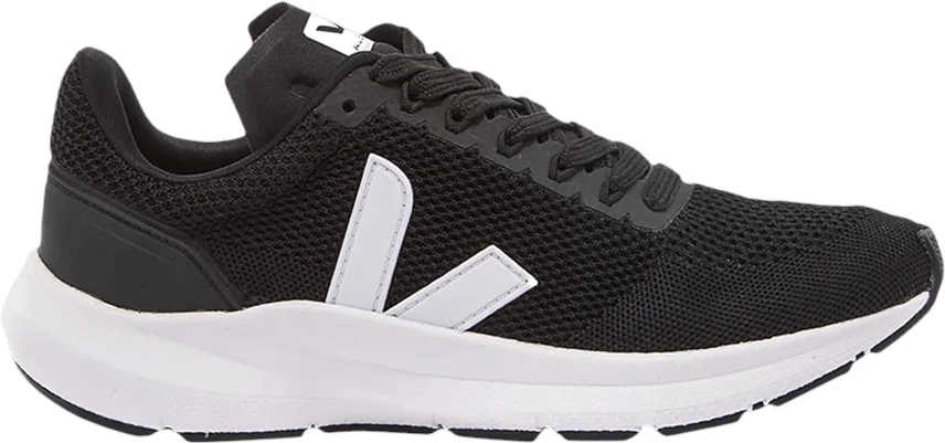 women-veja-marlin-runner-black-white-ln-102511-a