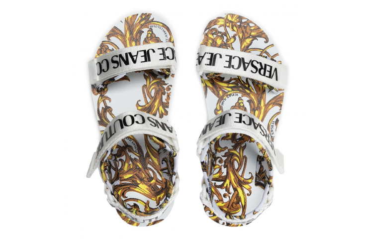Lookbook (W) Versace Garland Logo Plateau Sandal ''Baroque Print - Wit'' 72VA3SX4-ZS196-G03