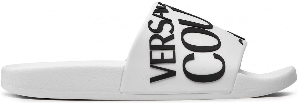 (W) Versace Logo Slide 'Putih Hitam' 72VA3SQ1-71352-003 Order (W) Versace Logo Slide 'Putih Hitam' 72VA3SQ1-71352-003