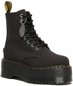 (女性)X-Girl x Dr. Martens Jadon Max 厚底靴 ‘黑色’ 27134001 Lookbook (女性)X-Girl x Dr. Martens Jadon Max 厚底靴 ‘黑色’ 27134001