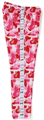(W) A BATHING APE Bape ABC Sta迷彩膠帶運動褲 休閒穿搭. 1F80-252-018 Lookbook (W) A BATHING APE Bape ABC Sta迷彩膠帶運動褲 休閒穿搭. 1F80-252-018