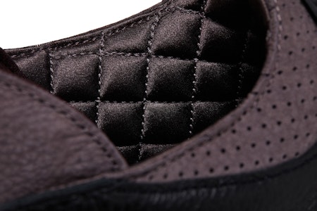 (女款)A Ma Maniére x Air Jordan 3 經典復刻版 '黑紫礦' FZ4811-001 2