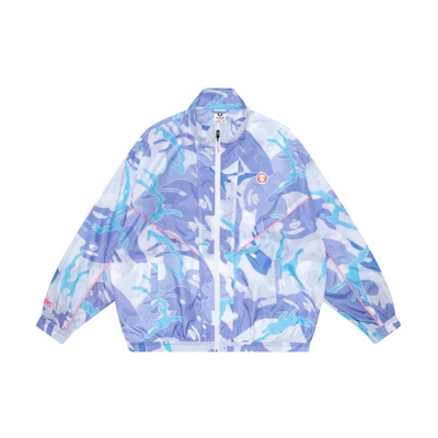 (Women) Aape SS22 Camo Zip Windbreaker with Ape Badge Design. AAPLJW7507XXI