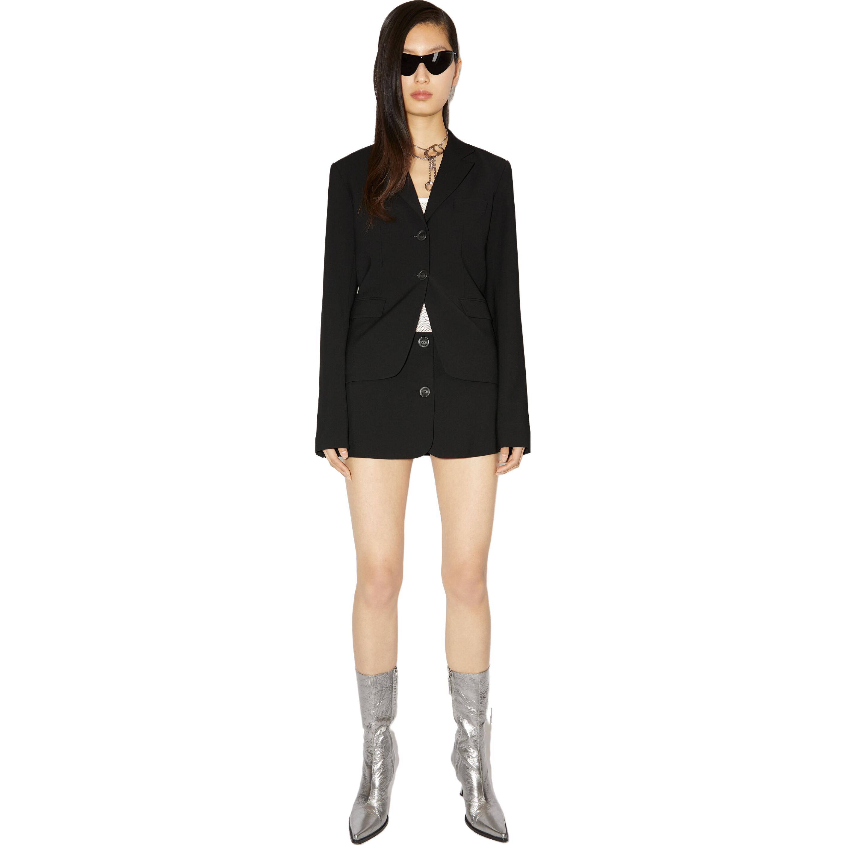 Lookbook (W) Acne Studios Chaqueta Negra de Un Solo Botón con Bolsillo. AH0271-900