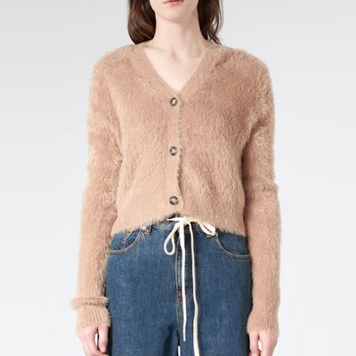 (W) Acne Studios Suéter Corto de Punto Peludo con Cuello en V Marrón Camello. A60436-640 Details for (W) Acne Studios Suéter Corto de Punto Peludo con Cuello en V Marrón Camello. A60436-640