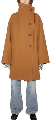 (W) Abrigo Marrón Acne Studios con Cuello Bufanda y Detalle de Logo. A90395-640 Lookbook (W) Abrigo Marrón Acne Studios con Cuello Bufanda y Detalle de Logo. A90395-640